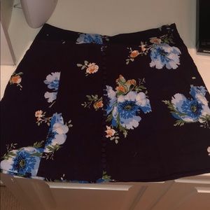 Floral mini skirt